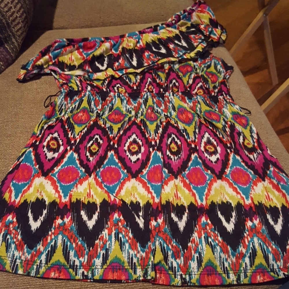 One sleeve dressy top